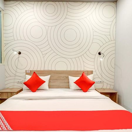 Hotel O Jps Grand Hotel Νέο Δελχί Εξωτερικό φωτογραφία