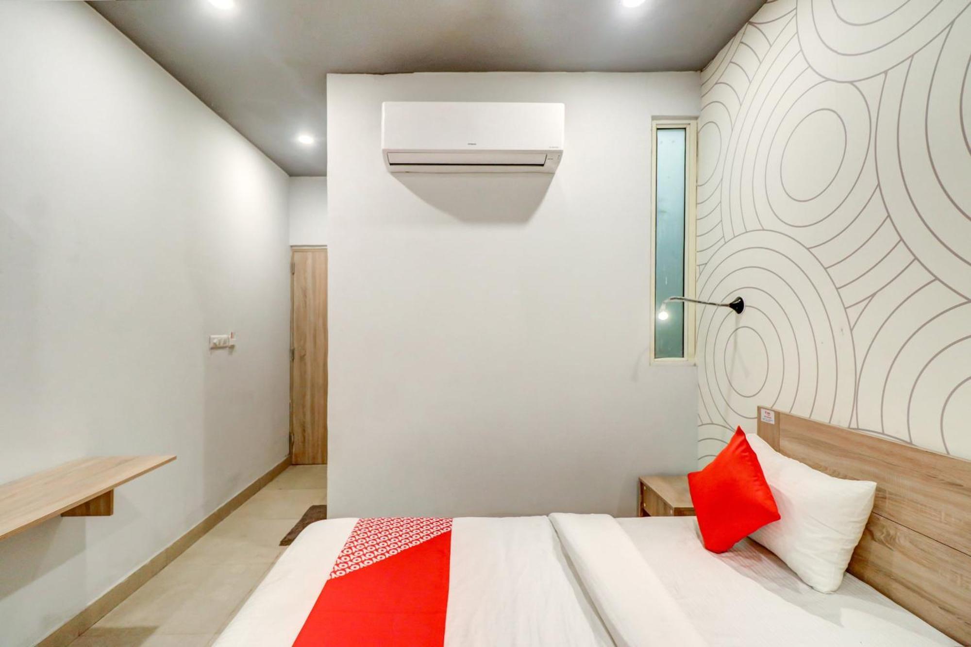 Hotel O Jps Grand Hotel Νέο Δελχί Εξωτερικό φωτογραφία